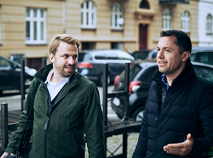 Tim Kruppe im Austausch mit Start-ups (Foto)