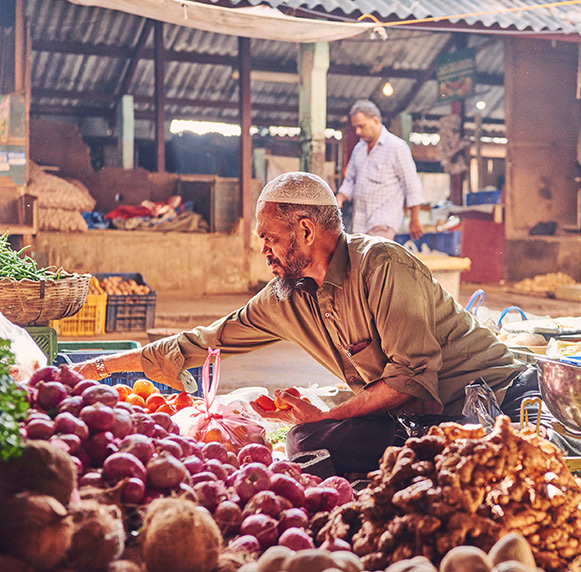 Market trader (photo)