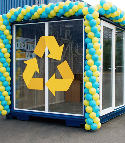 Being up for waste (Foto)