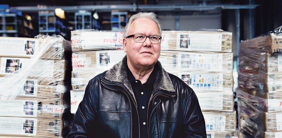 Ralf Cremer and Hephata Werkst&auml;tten employee (photo)